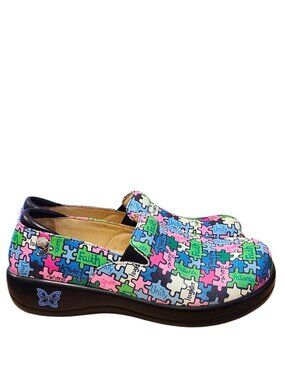 Alegria Keli Professional Clogs – Colorful Puzzle Print Clog | EU 37 / US 7–7.5